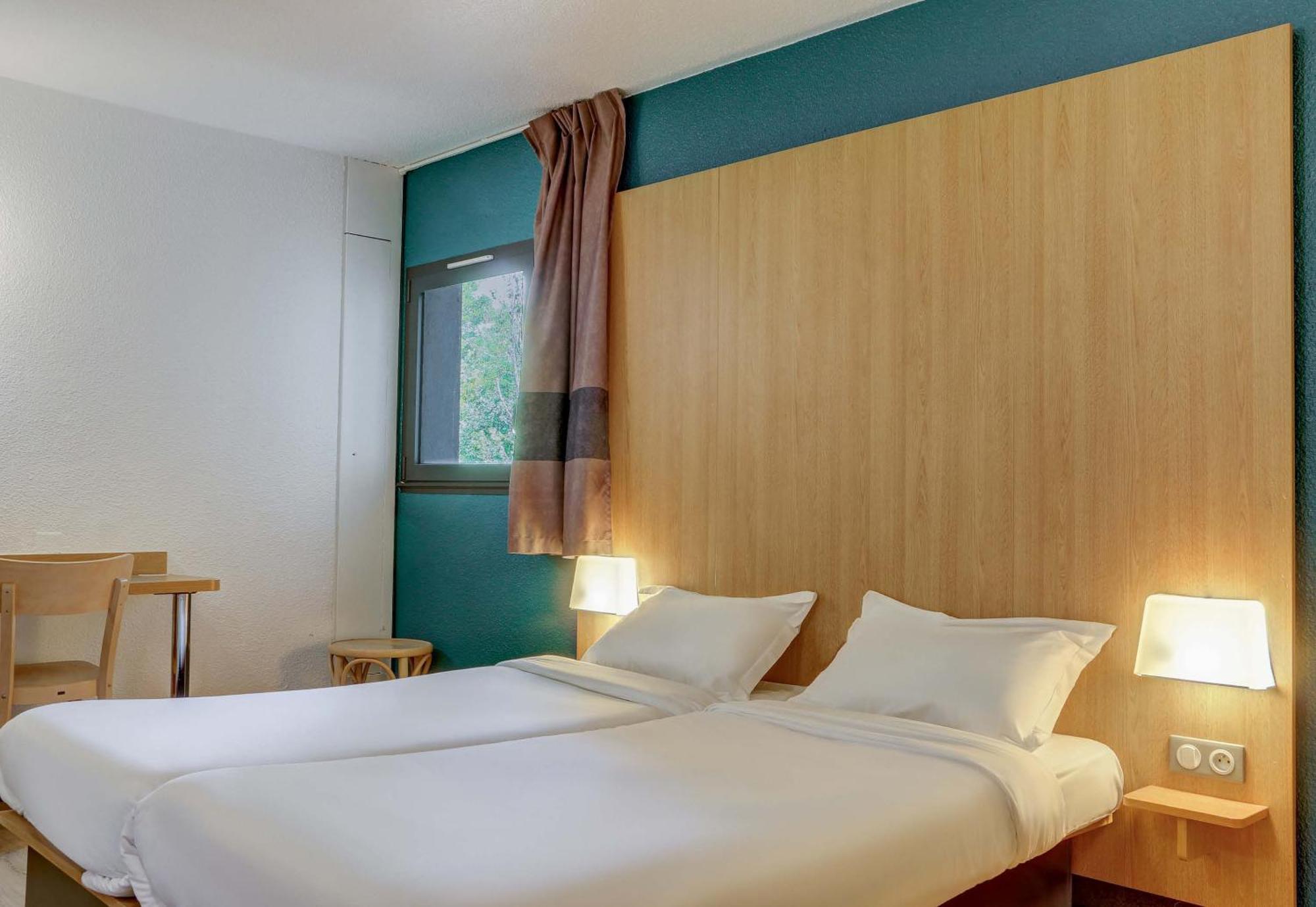 B&B Hotel Aubagne Gemenos Exterior photo