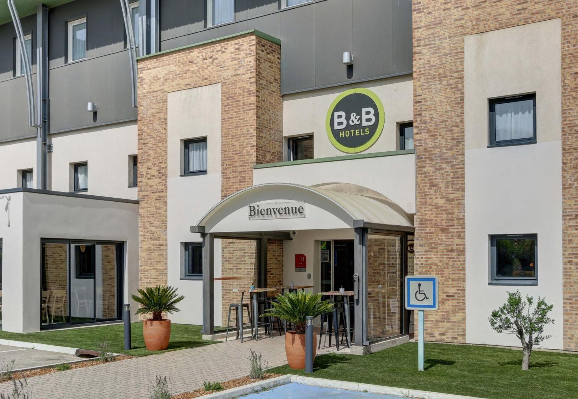 B&B Hotel Aubagne Gemenos Exterior photo